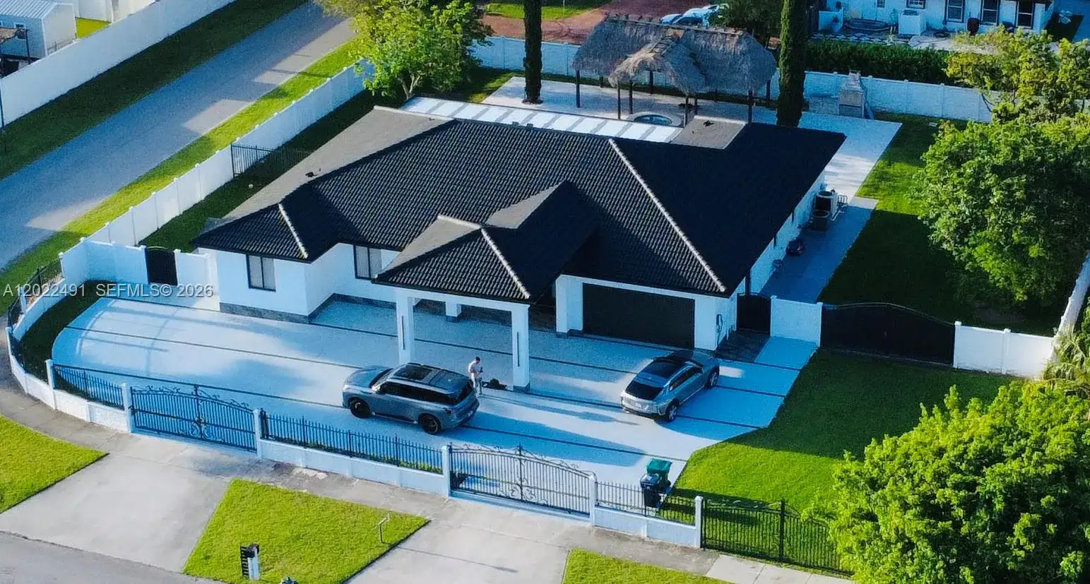 4 bedroom 3 bath Residential for sale at 13430 SW 192nd St, Miami FL 33177