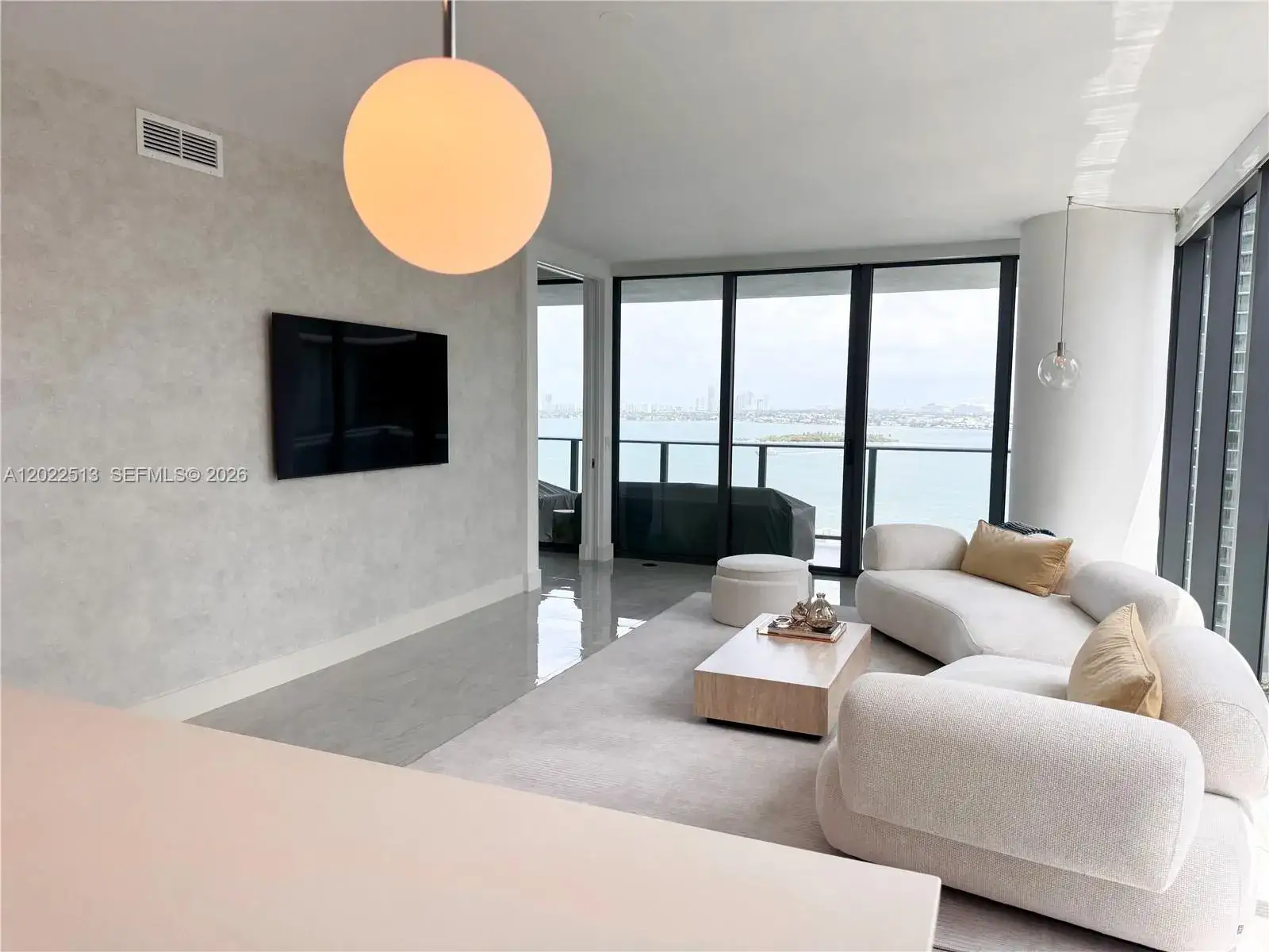 3 bedroom 3 bath Residential Lease for rent at 650 NE 32nd St # 1901, Miami FL 33137