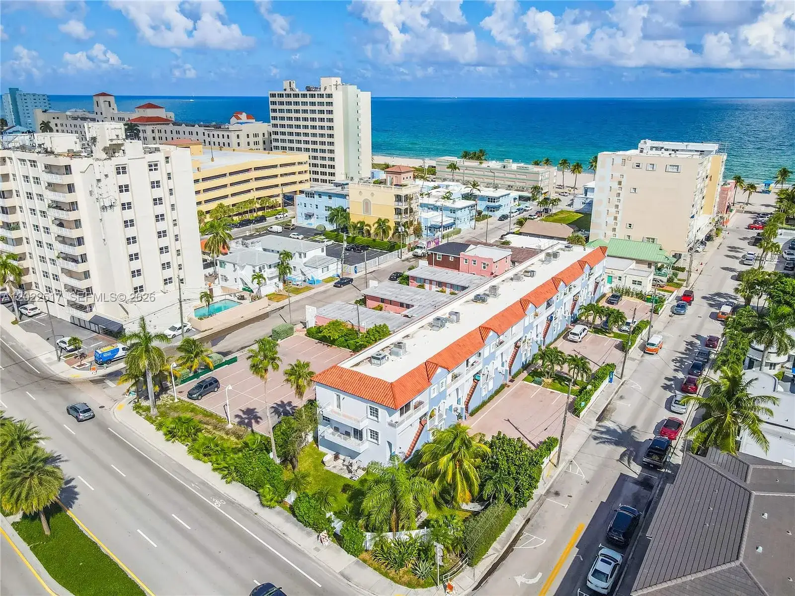 3 bedroom 2 bath Residential Lease for rent at 349 Virginia St # 349, Hollywood FL 33019