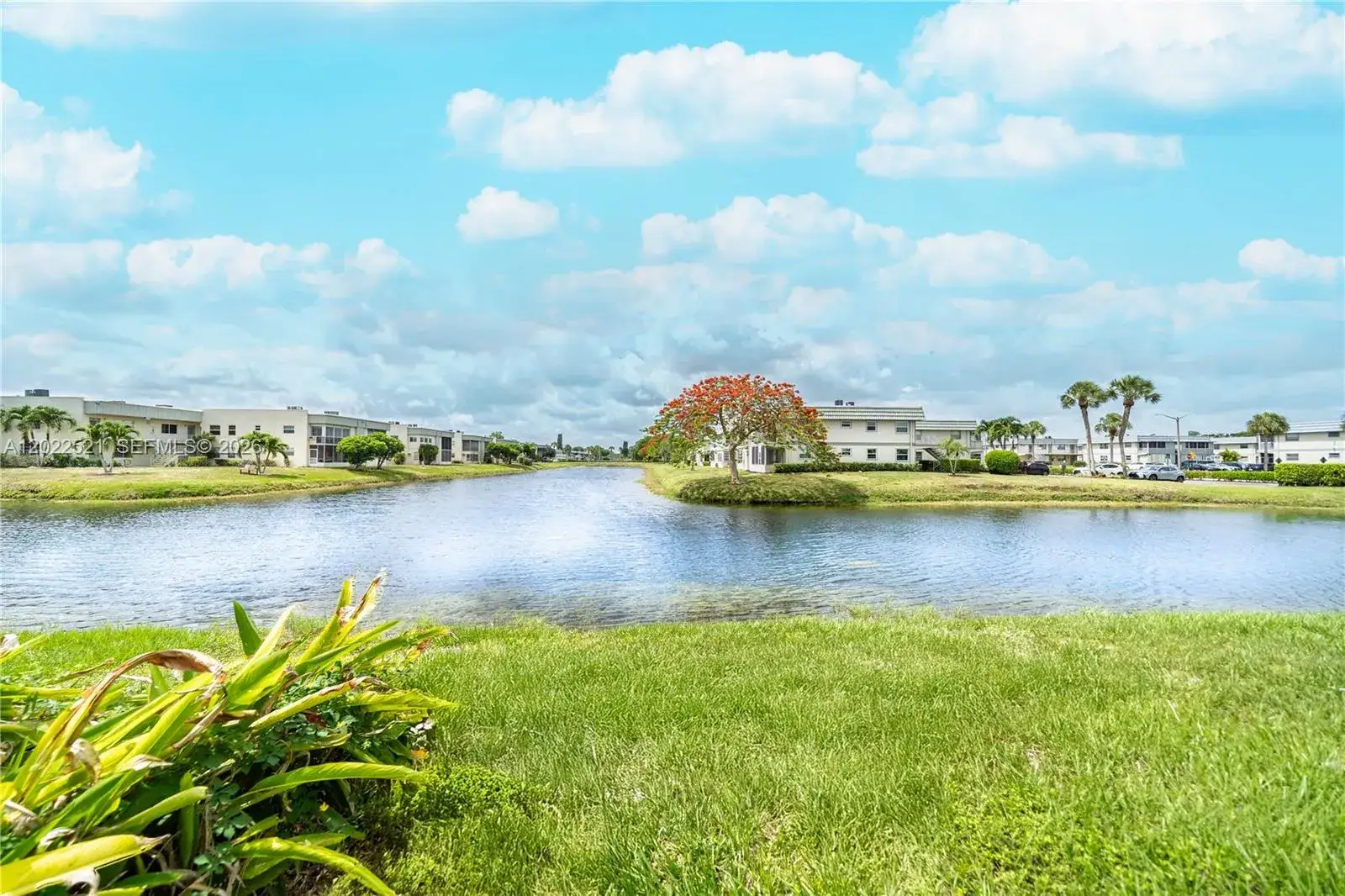 2 bedroom 2 bath Residential for sale at 145 Brittany D # 145, Delray Beach FL 33446