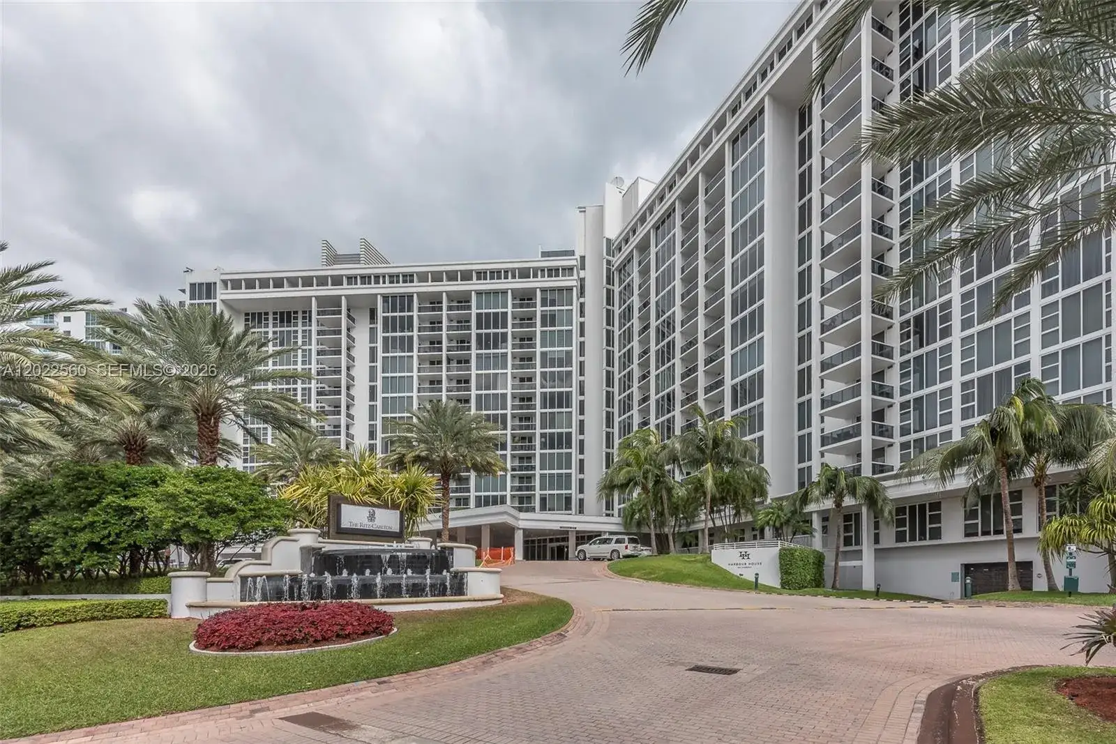 2 bedroom 2 bath Residential Lease for rent at 10275 Collins Ave # 706, Bal Harbour FL 33154