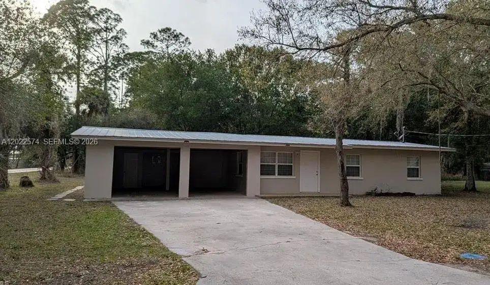 4 bedroom 2 bath Residential for sale at 660 S MISSOURI ST, La Belle FL 33935