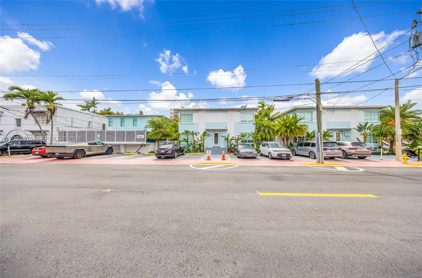 Commercial Sale for sale at 7830 Abbott Ave # 25, Miami Beach FL 33141