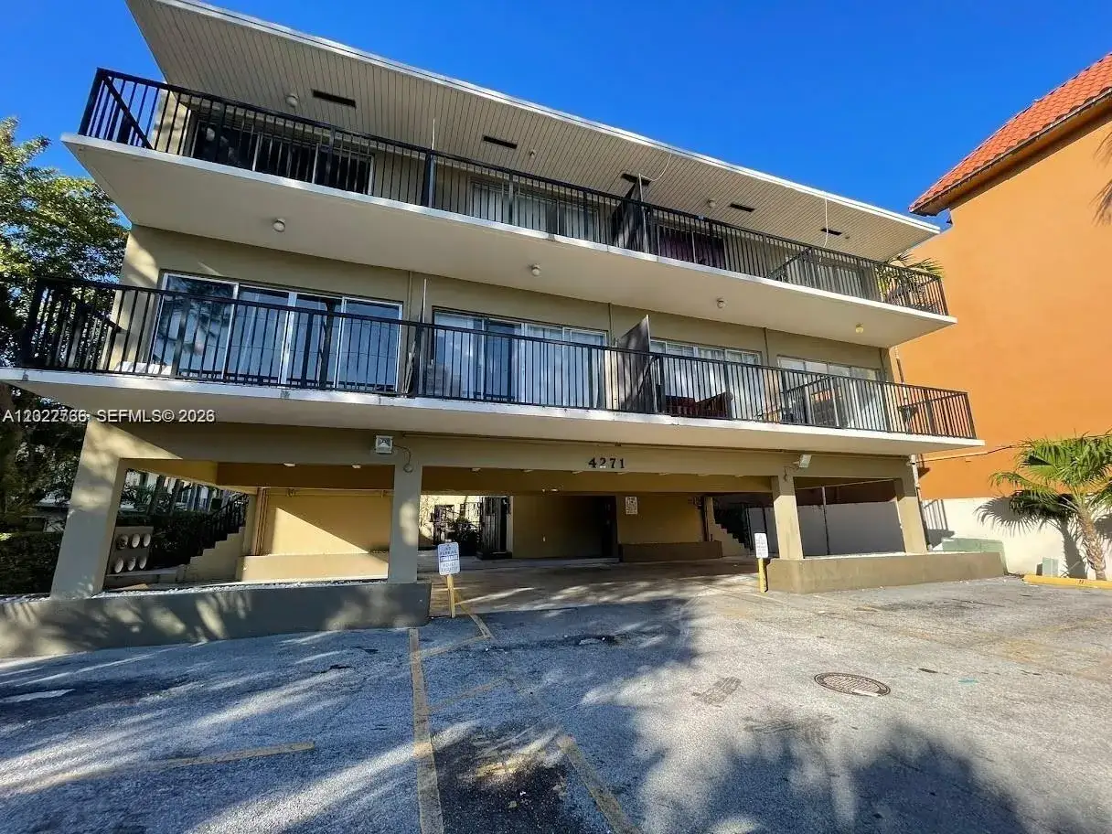 1 bedroom 1 bath Residential Lease for rent at 4271 NW 11th St # 1, Miami FL 33126