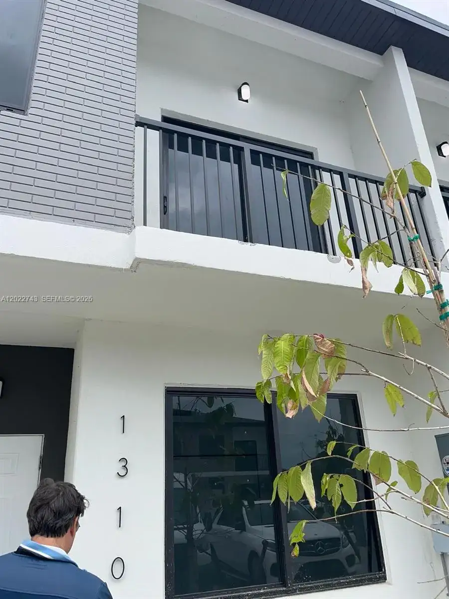 4 bedroom 3 bath Residential Lease for rent at 1310 NW 5th St # 1310, Florida City FL 33034