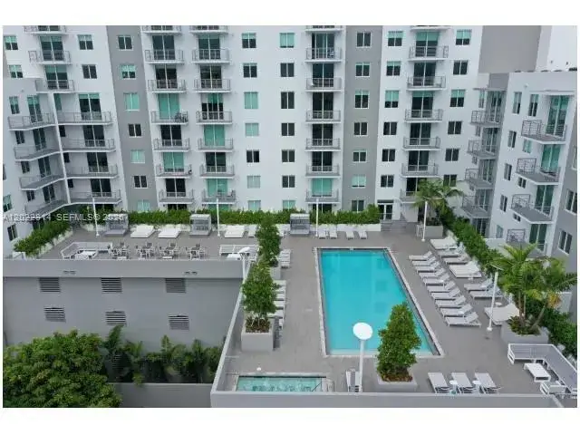 1 bedroom 1 bath Residential Lease for rent at 729 NW 2nd St # 505, Miami FL 33128