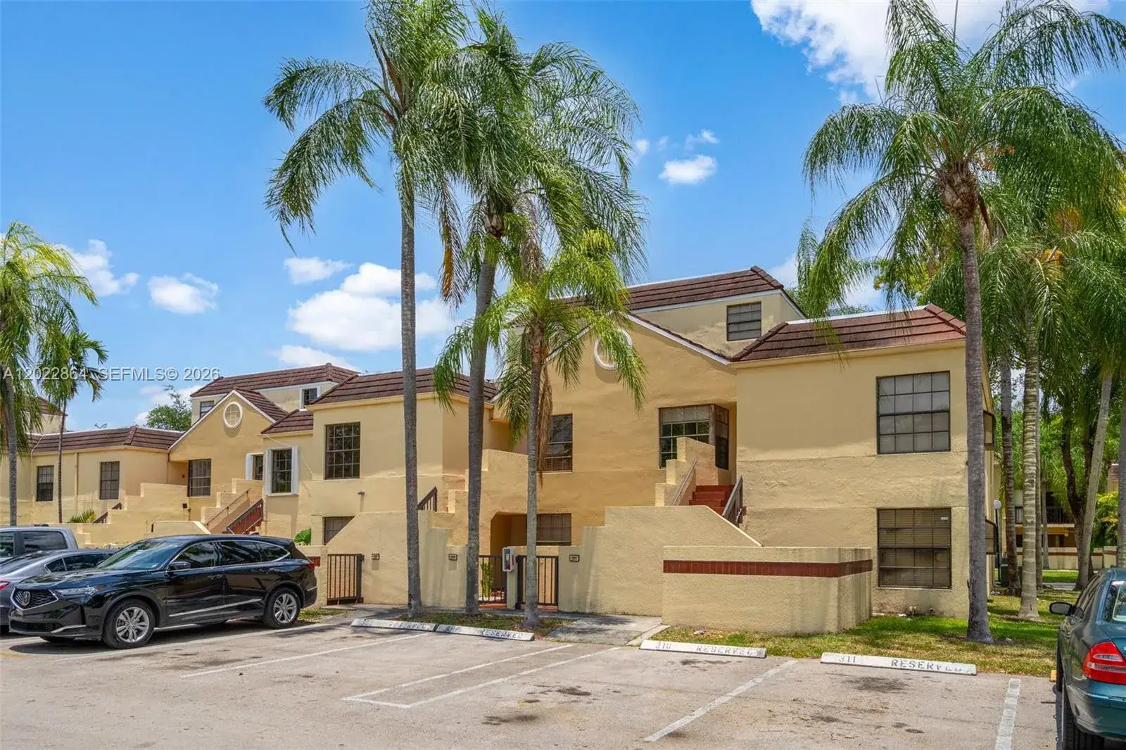 2 bedroom 2 bath Residential for sale at 12927 SW 88th Ln # A205, Miami FL 33186