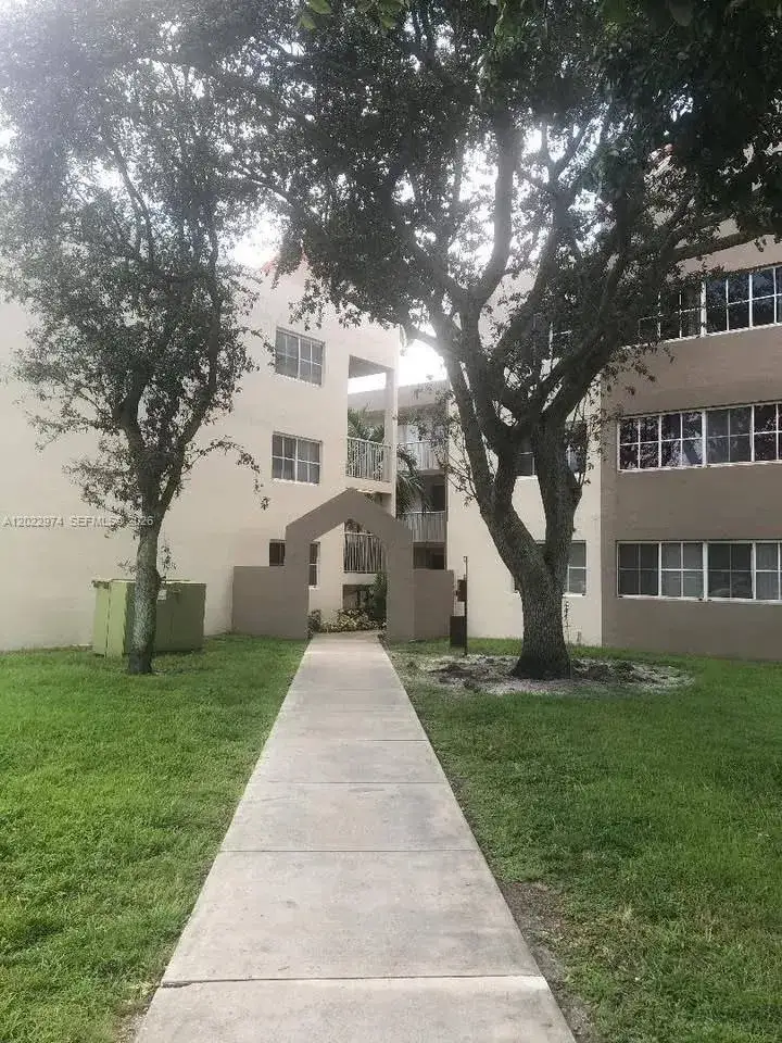2 bedroom 2 bath Residential for sale at 6155 NW 186th St # 209, Hialeah FL 33015