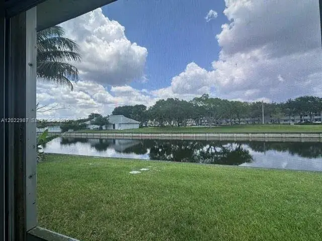 2 bedroom 1 bath Residential for sale at 8309 NW 59th Pl, Tamarac FL 33321