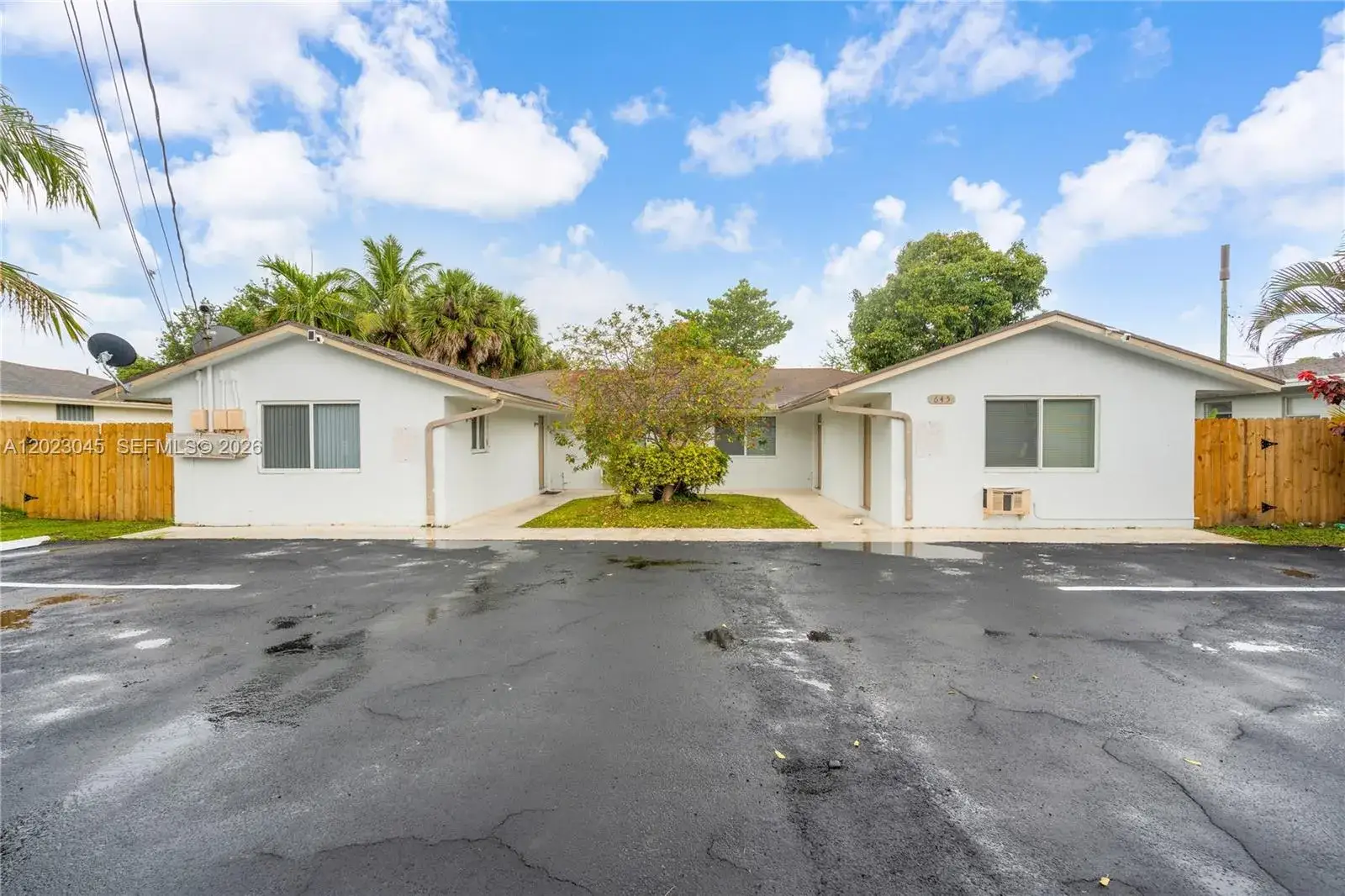 2 bedroom 1 bath Residential Lease for rent at 645 NW 15th Ave # 2, Fort Lauderdale FL 33311