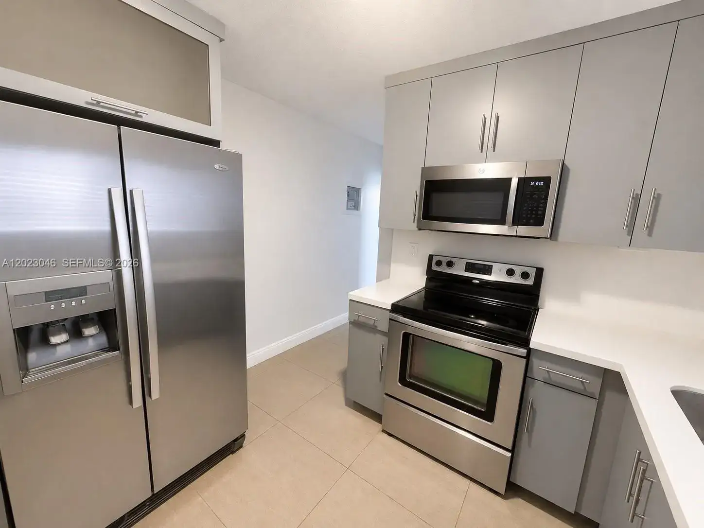 2 bedroom 2 bath Residential Lease for rent at 811 NW 6th Ave # 4, Pompano Beach FL 33060