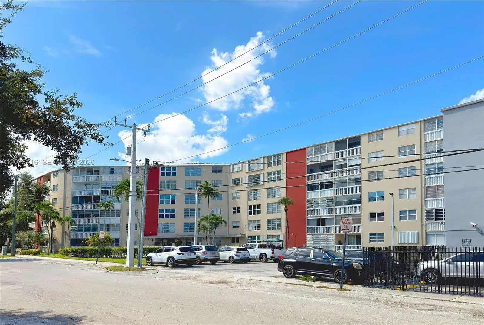 2 bedroom 2 bath Residential for sale at 1475 NE 125th Ter # 408H, North Miami FL 33161