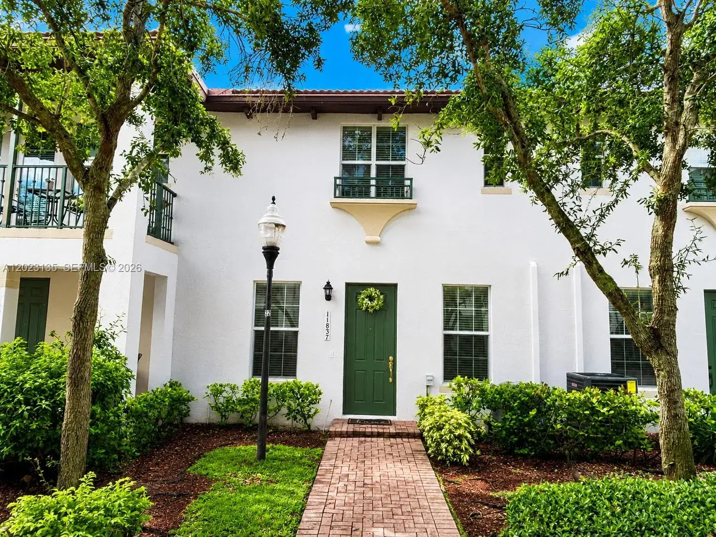3 bedroom 2 bath Residential for sale at 11837 SW 27th St, Miramar FL 33025