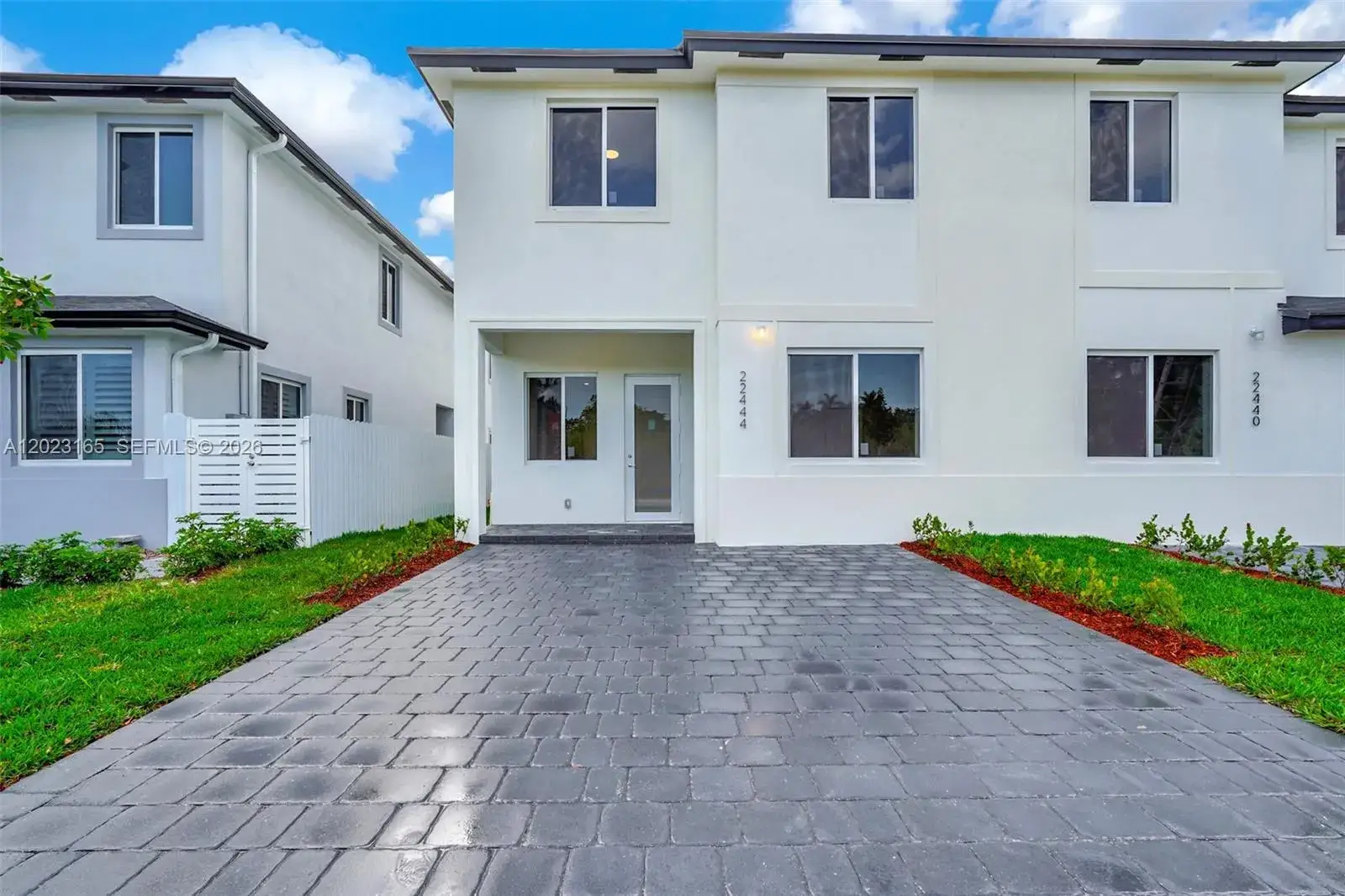 5 bedroom 3 bath Residential Lease for rent at 22555 SW 125 ave # 13A, Miami FL 33170
