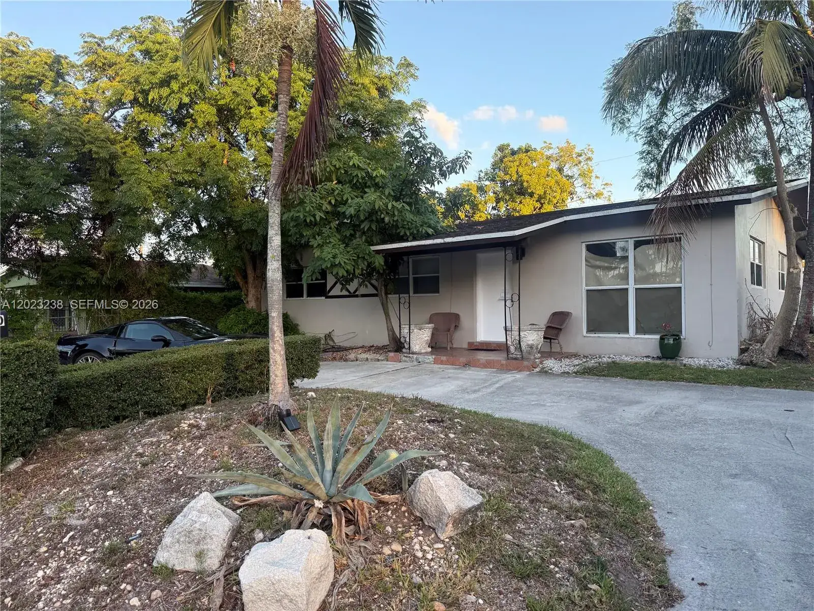 3 bedroom 1 bath Residential Lease for rent at 12430 SW 184th St # 0, Miami FL 33177