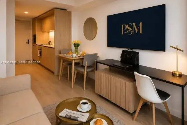 1 bath Residential Lease for rent at 225 N Miami Ave # 2008, Miami FL 33128