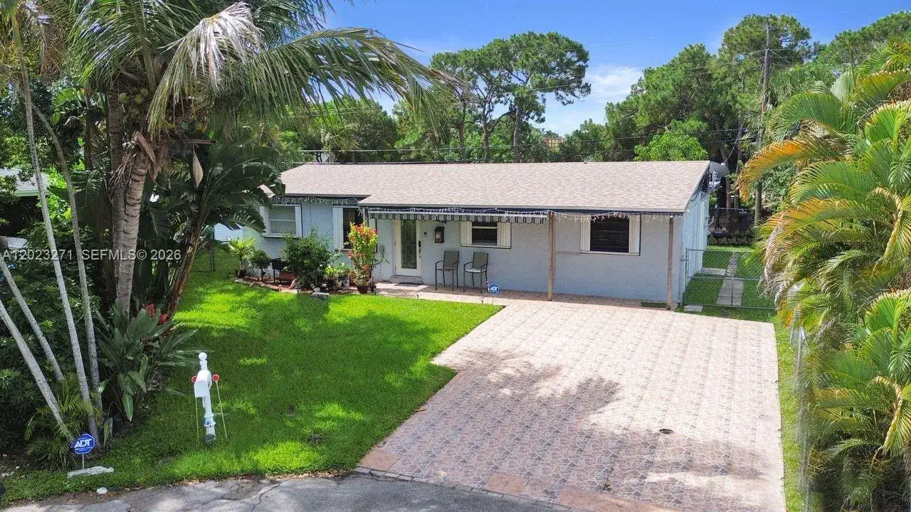 3 bedroom 2 bath Residential for sale at 1020 NW 25th Ave, Fort Lauderdale FL 33311