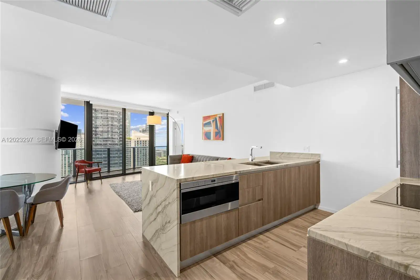 3 bedroom 3 bath Residential Lease for rent at 801 S Miami Ave # 4104, Miami FL 33130