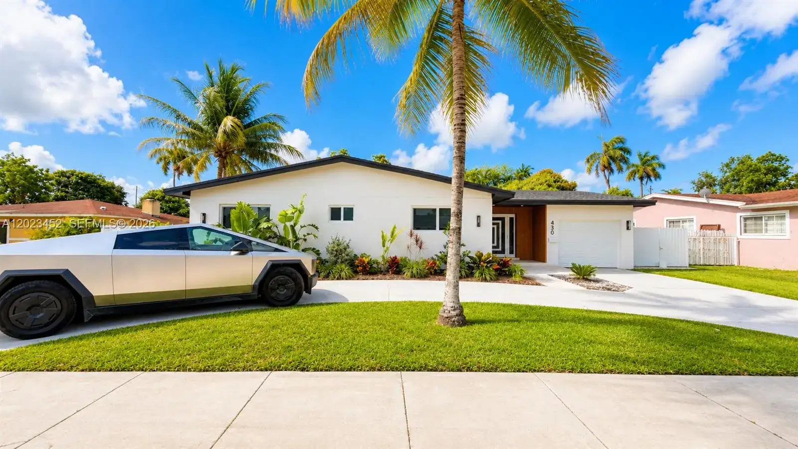 5 bedroom 3 bath Residential for sale at 430 NE 145th St, Miami FL 33161