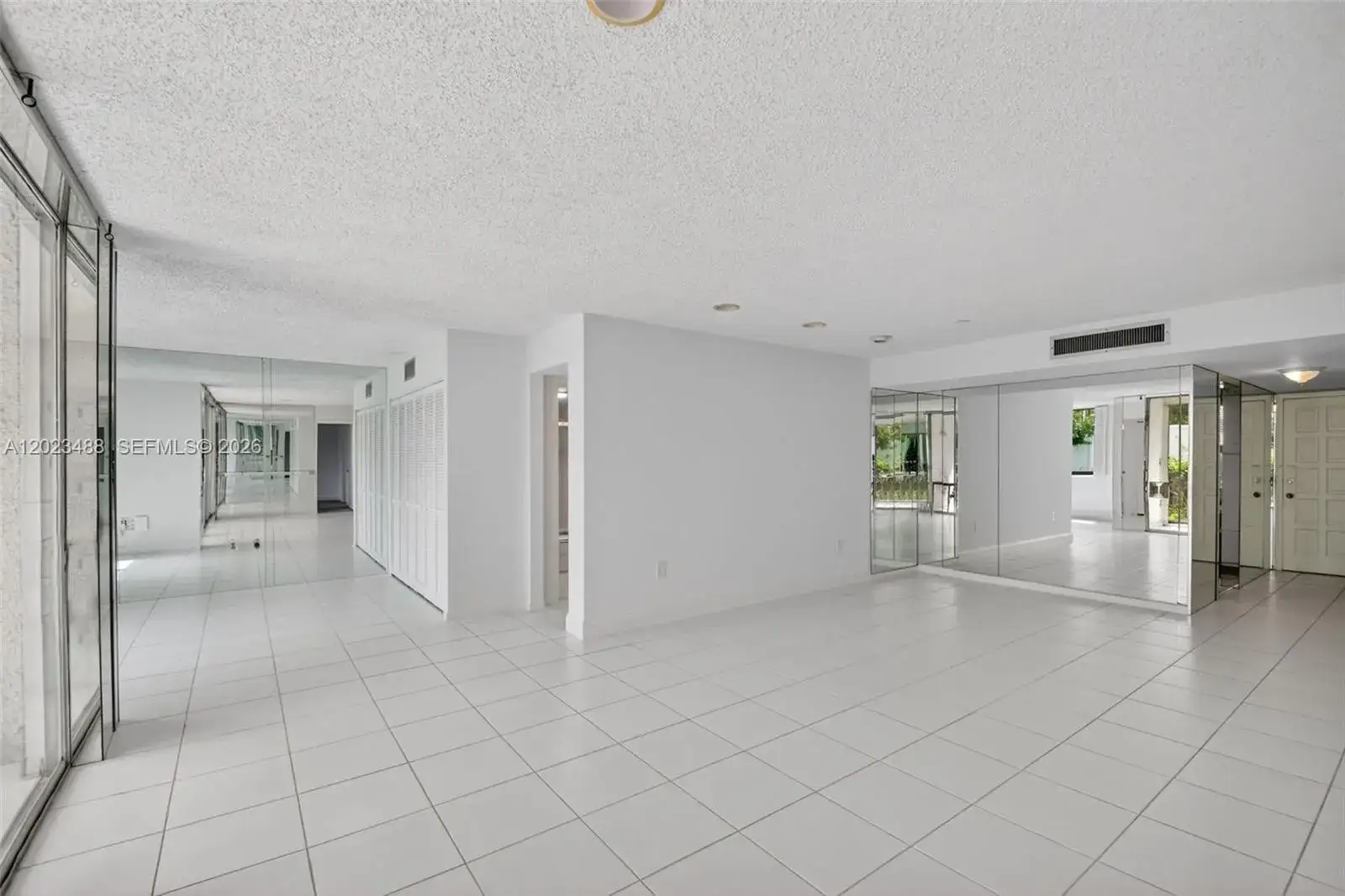 3 bedroom 2 bath Residential for sale at 4230 Deste Ct # 107, Lake Worth FL 33467