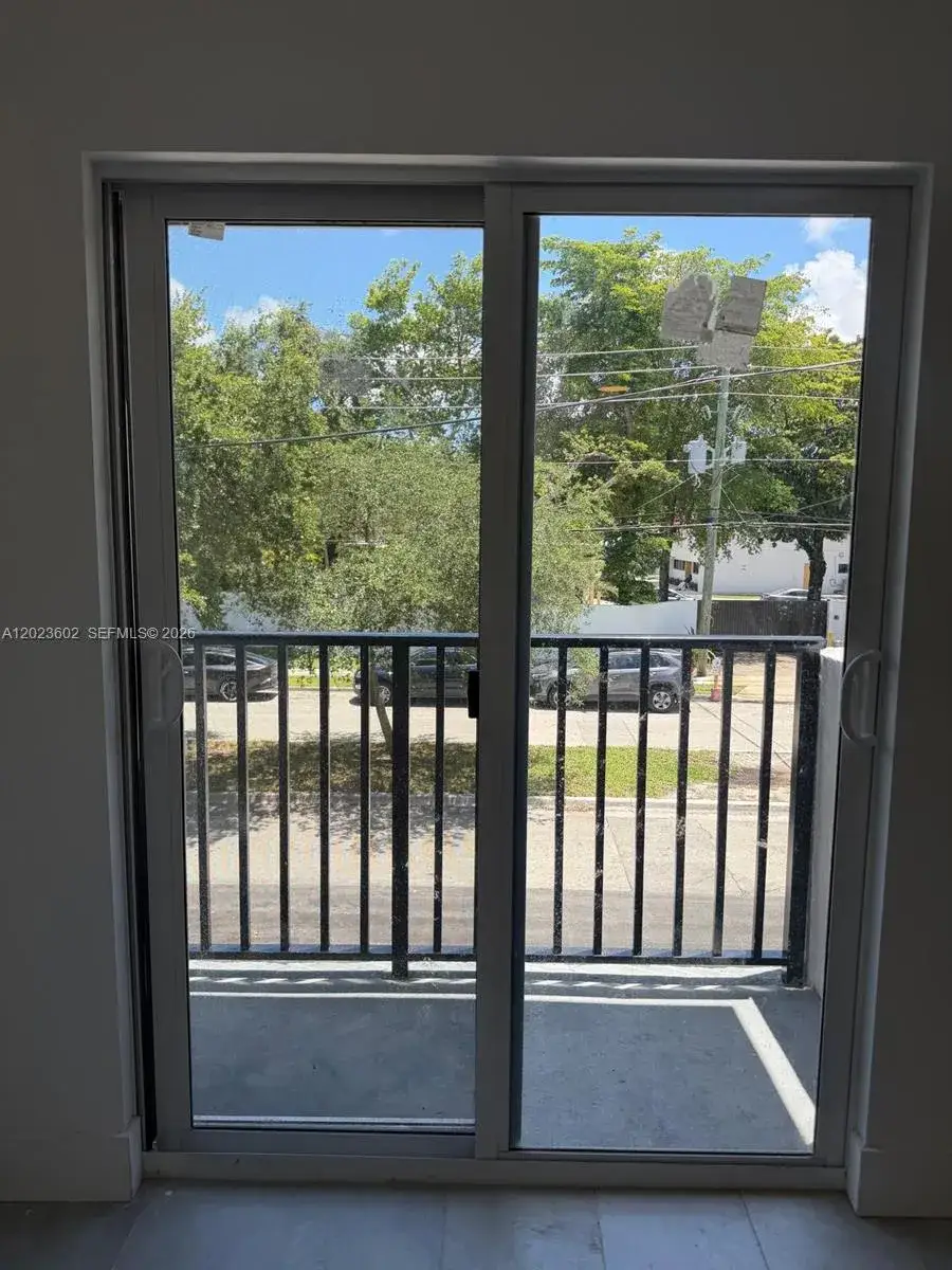 4 bedroom 2 bath Residential Lease for rent at 147 Nw 59th St # 306, Miami FL 33127