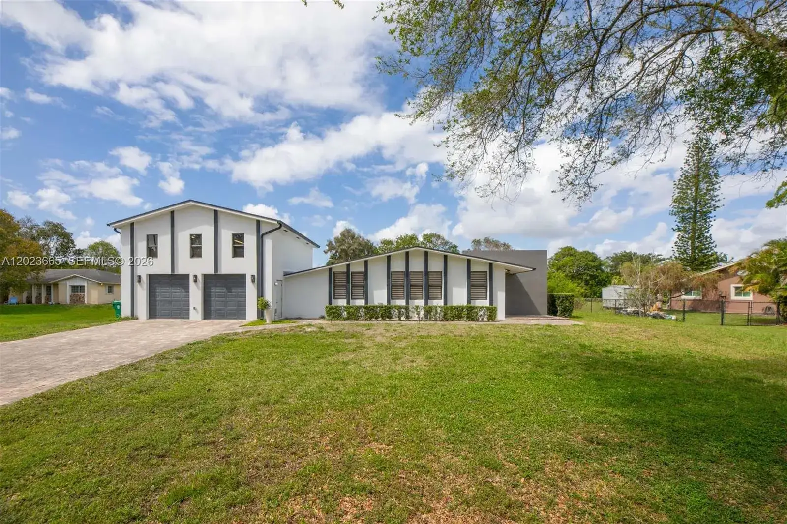 3 bedroom 2 bath Residential for sale at 17101 SW 48th St, Southwest Ranches FL 33331