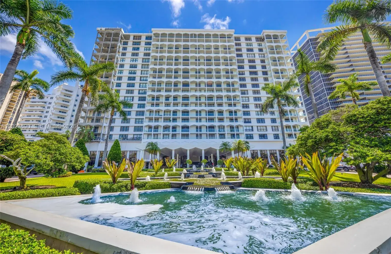 2 bedroom 2 bath Residential Lease for rent at 9801 Collins Ave # 11M, Bal Harbour FL 33154