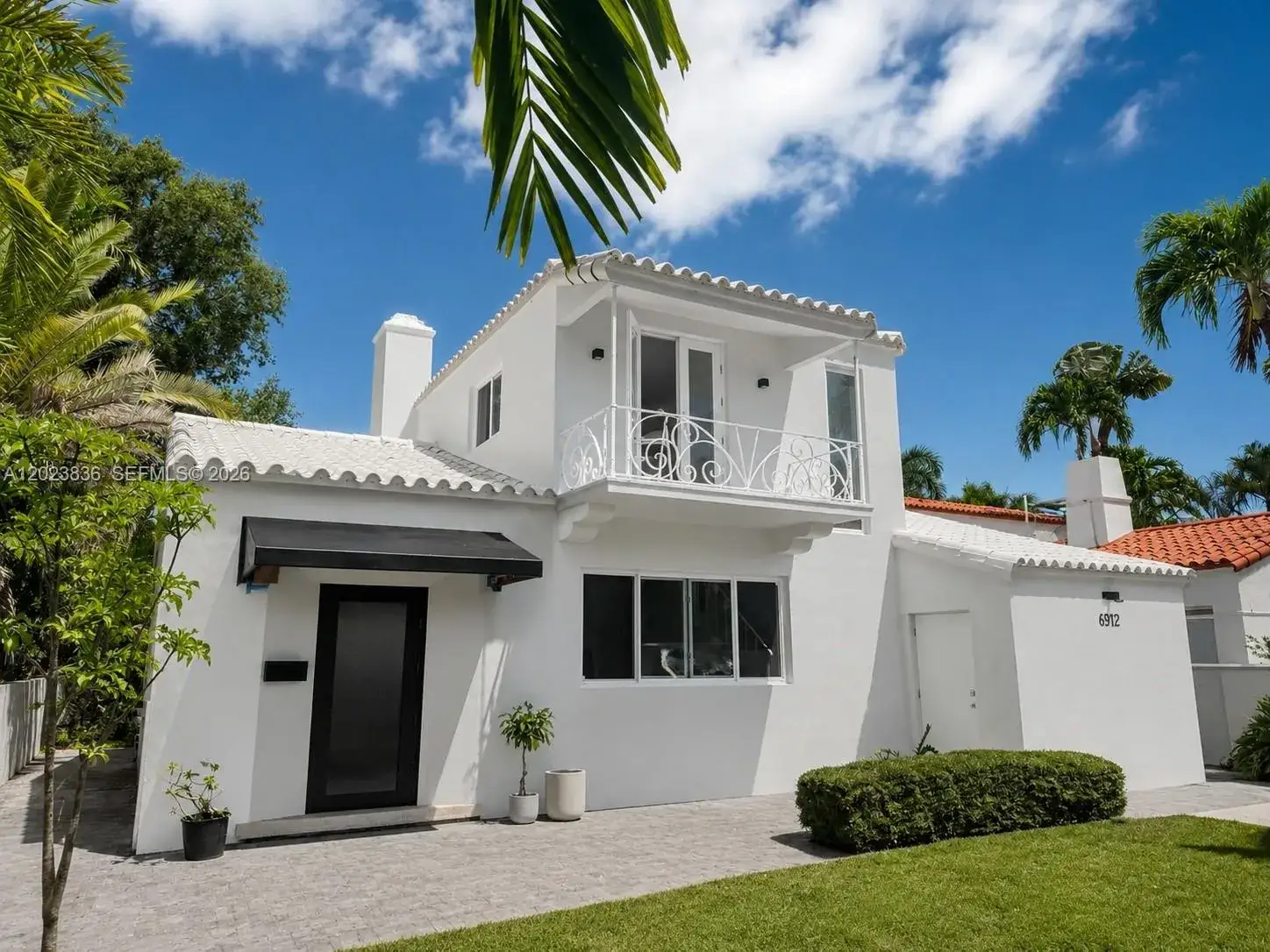 4 bedroom 2 bath Residential Lease for rent at 6312 Alton Rd, Miami Beach FL 33141