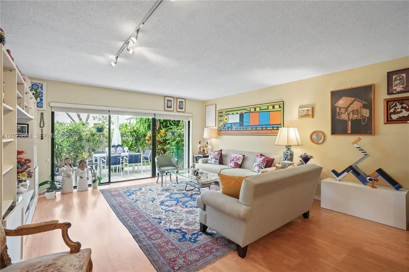 3 bedroom 2 bath Residential for sale at 21300 San Simeon Way # N5, Miami FL 33179