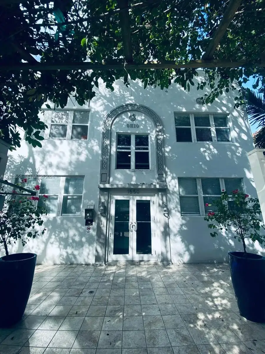 1 bedroom 1 bath Residential for sale at 1550 Drexel Ave # 202, Miami Beach FL 33139