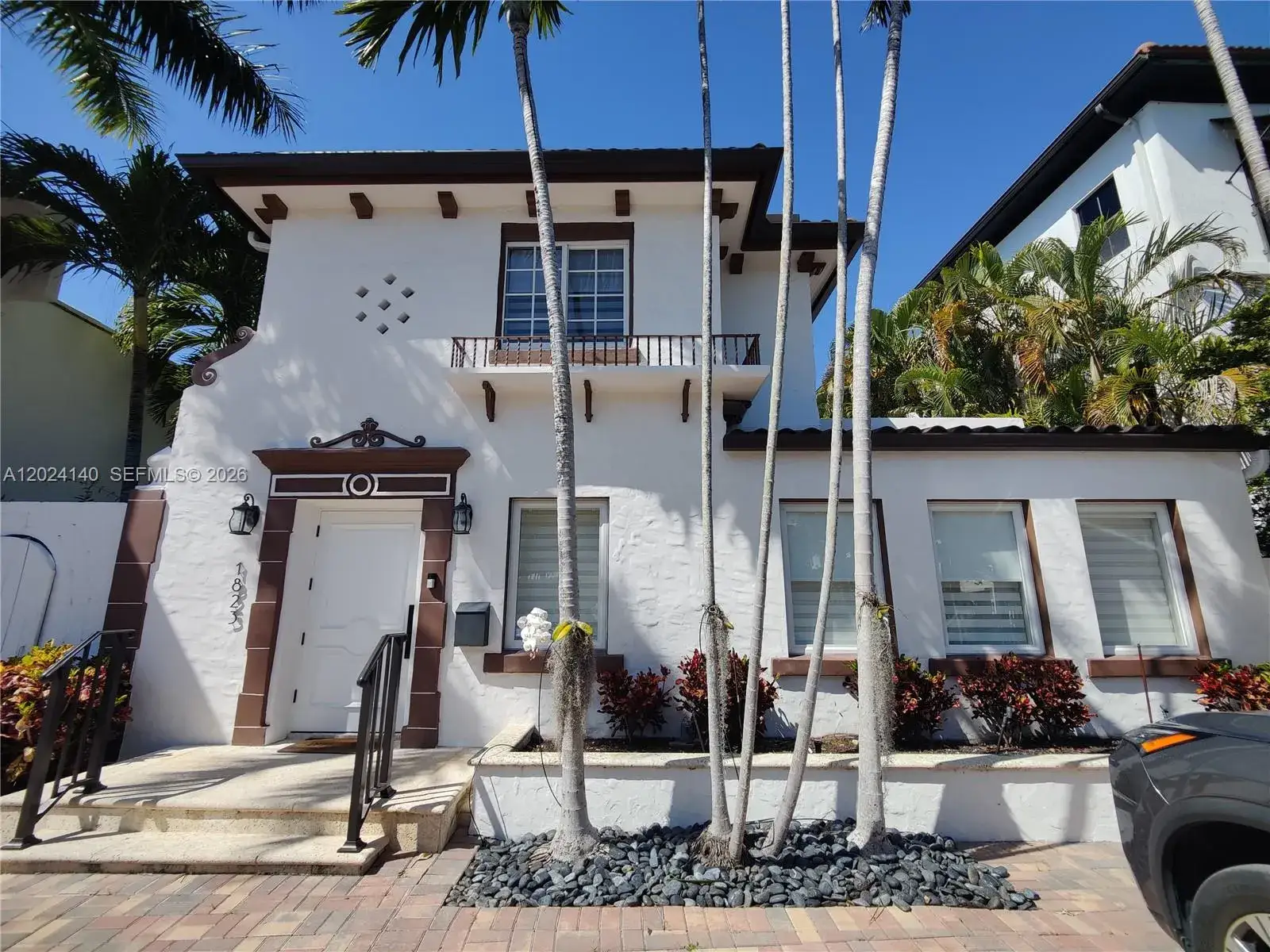 4 bedroom 4 bath Residential Lease for rent at 1823 S Bayshore Ln # 0, Miami FL 33133
