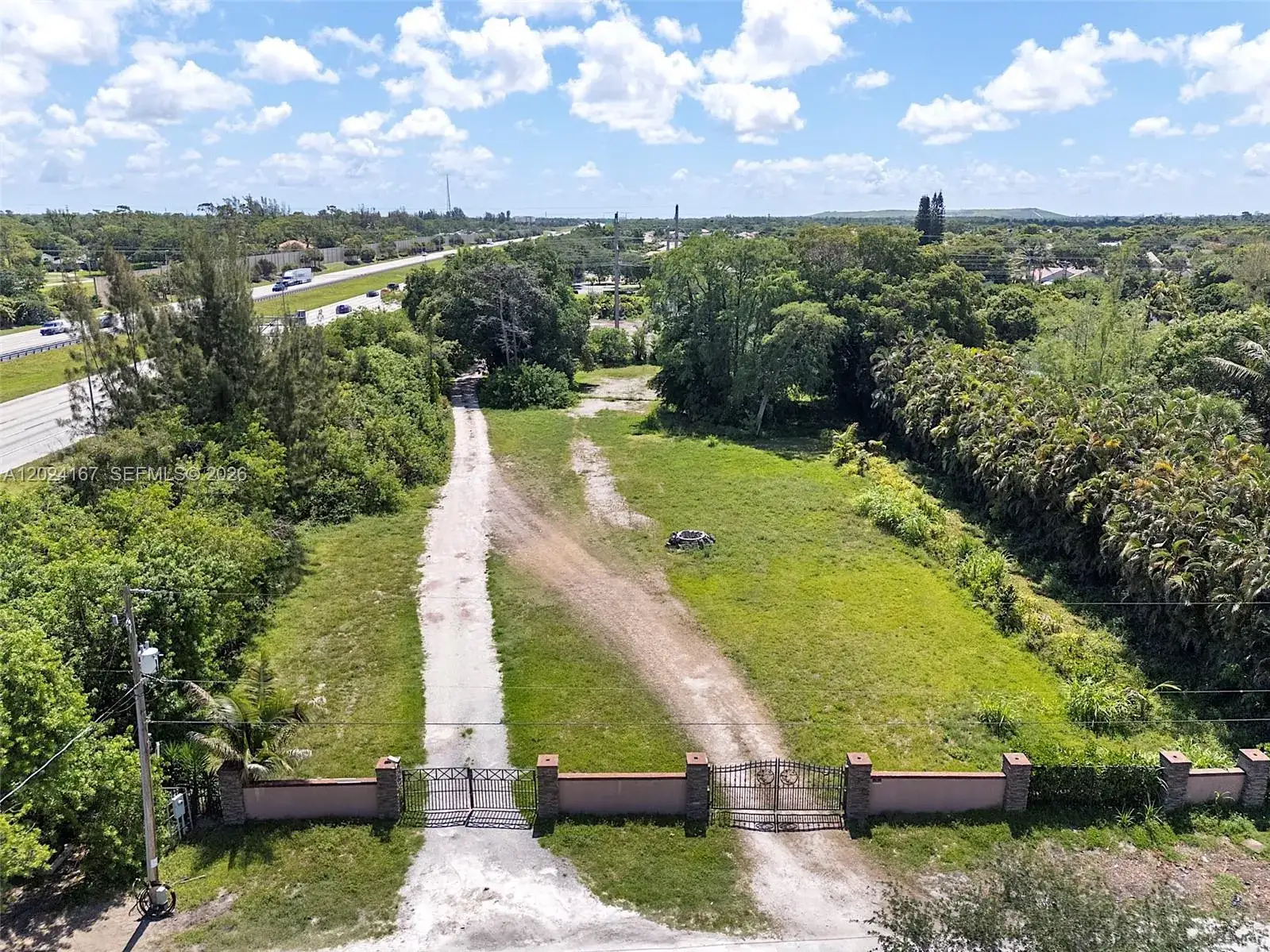 5680 Pinetree Rd, Parkland FL 33067