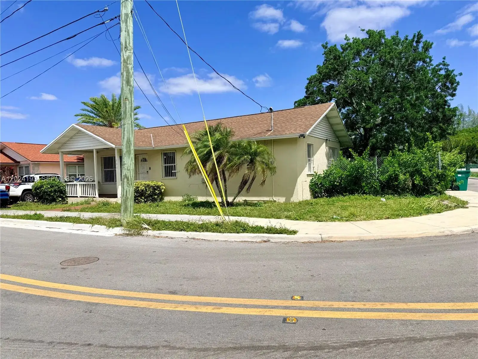 3 bedroom 1 bath Residential for sale at 408 NW 12th St, Florida City FL 33034