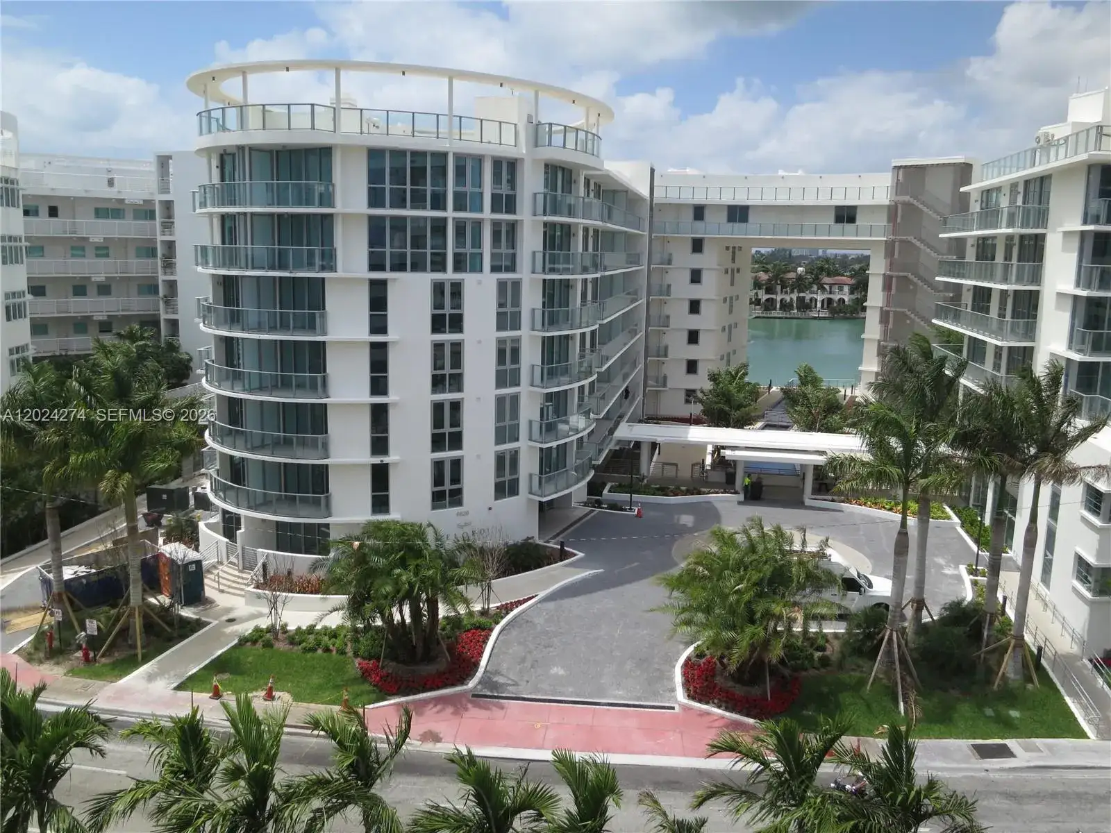 1 bedroom 1 bath Residential for sale at 6620 INDIAN CREEK DR # 104, Miami Beach FL 33141