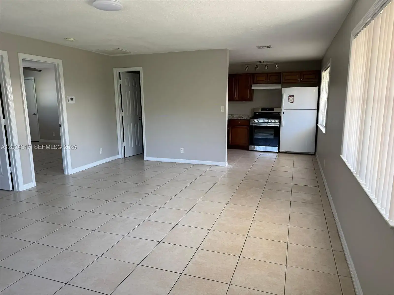 2 bedroom 1 bath Residential Lease for rent at 588 Holly Dr # B, Palm Beach Gardens FL 33410
