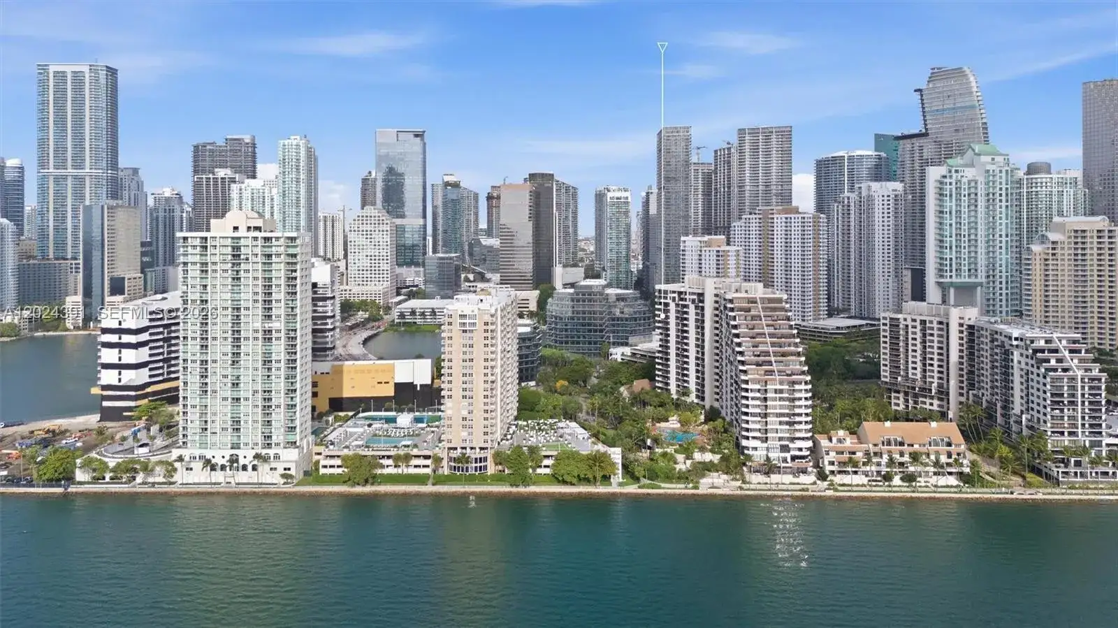 2 bedroom 2 bath Residential Lease for rent at 520 Brickell Key Dr # A1615, Miami FL 33131