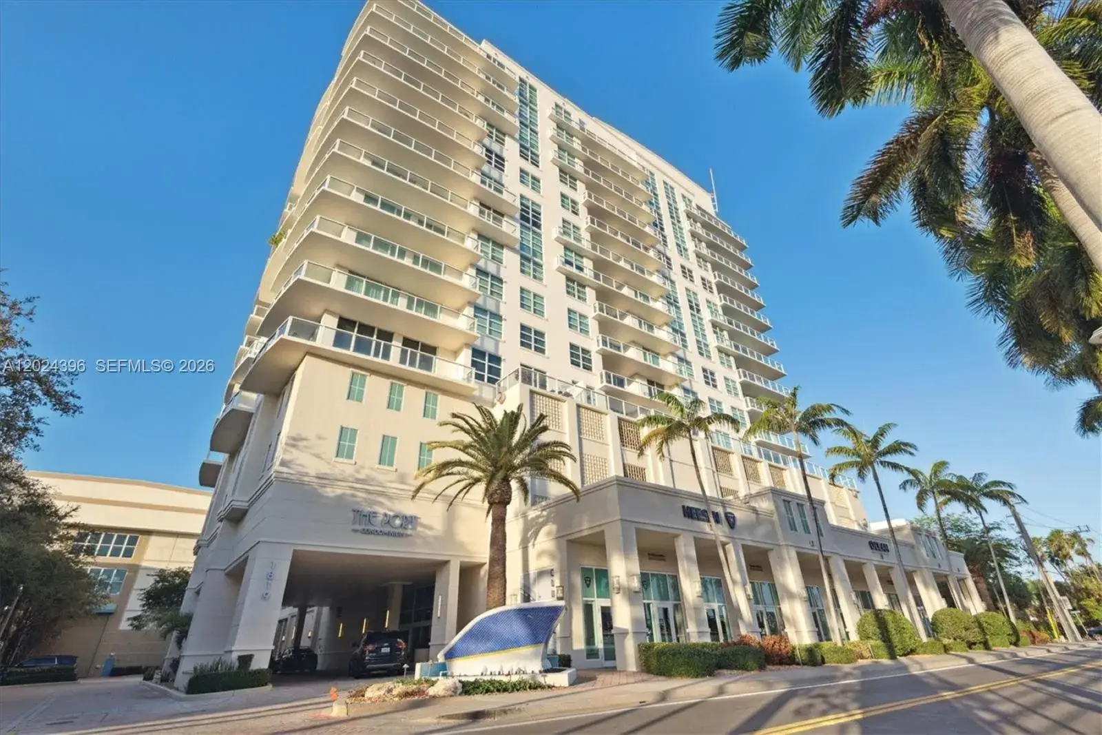 1 bedroom 1 bath Residential for sale at 1819 SE 17th St # 501, Fort Lauderdale FL 33316