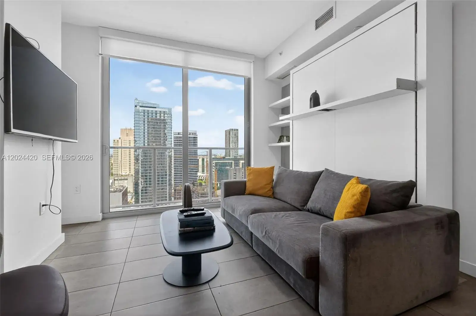 1 bedroom 1 bath Residential for sale at 227 NE 2nd St # 2805, Miami FL 33132