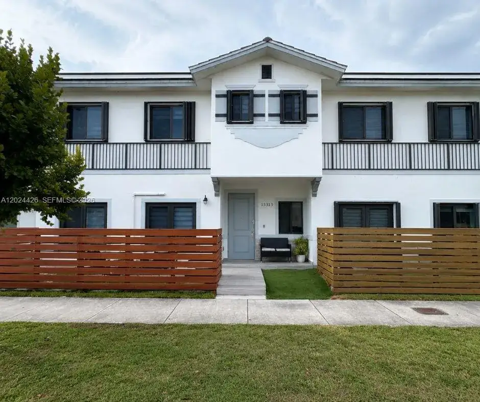 4 bedroom 3 bath Residential for sale at 13313 SW 250th TER, Homestead FL 33032
