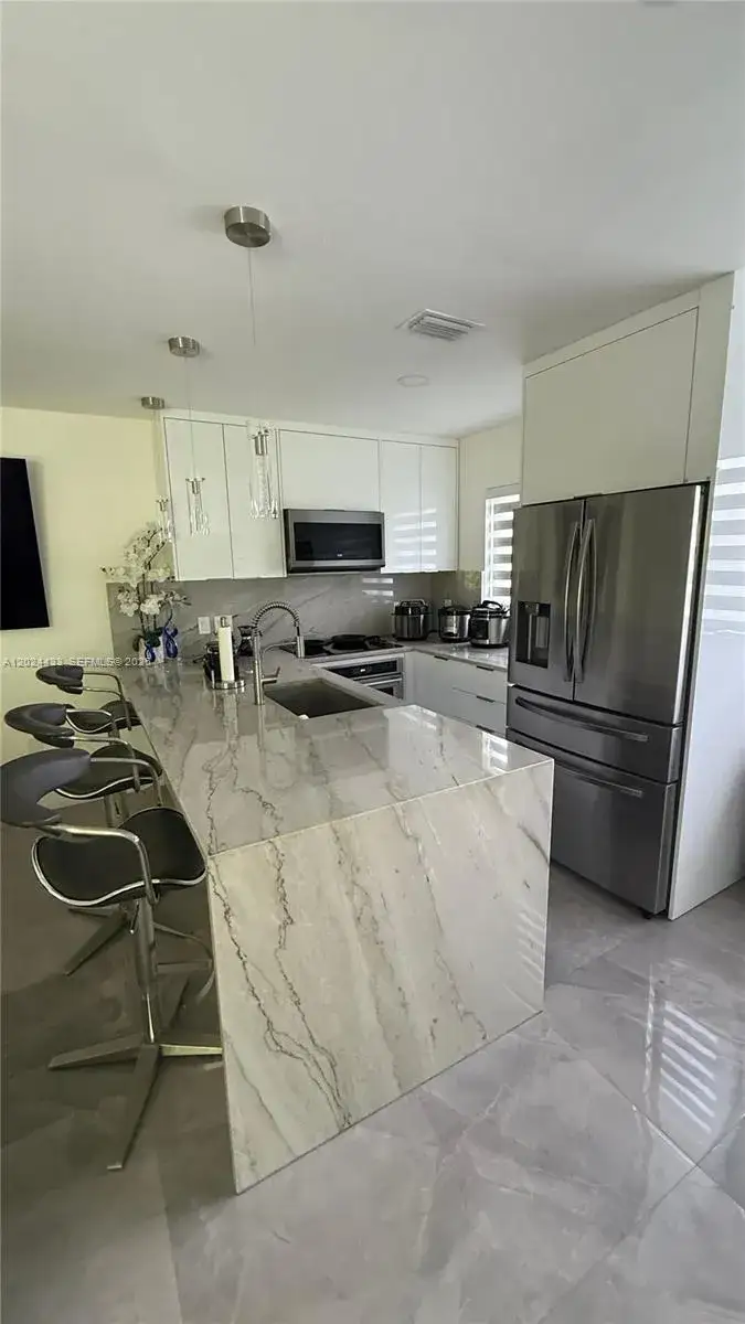 2 bedroom 2 bath Residential for sale at 13675 SW 62nd St # 3, Miami FL 33183