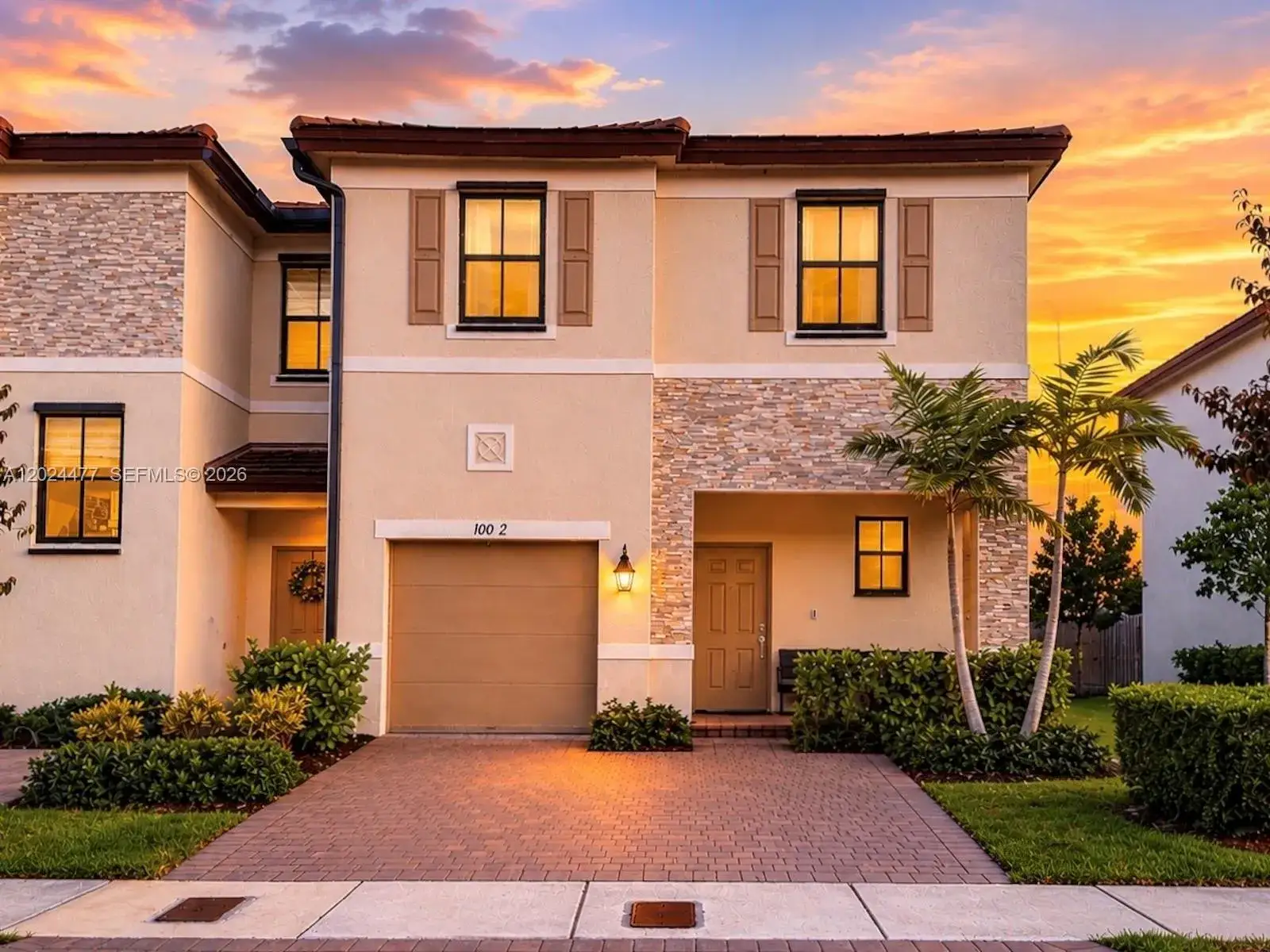 3 bedroom 2 bath Residential for sale at 10072 SW 231st Ln, Miami FL 33190