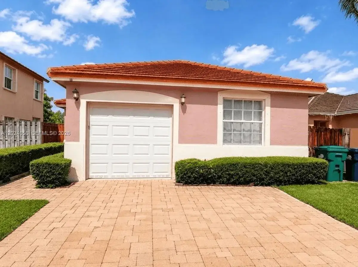 4 bedroom 2 bath Residential Lease for rent at 14530 SW 156th Ave, Miami FL 33196