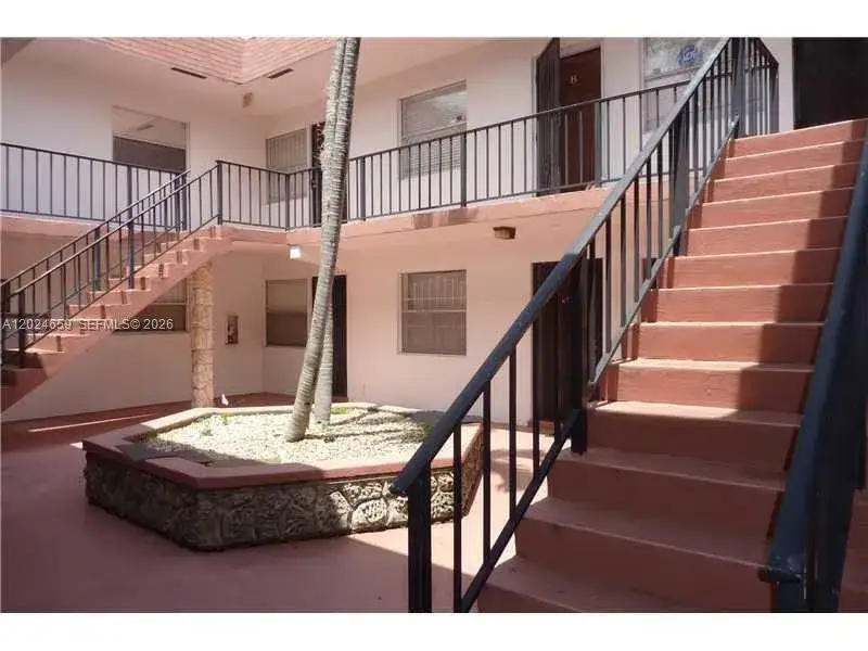2 bedroom 2 bath Residential for sale at 344 SW 1st St # 9, Pompano Beach FL 33060