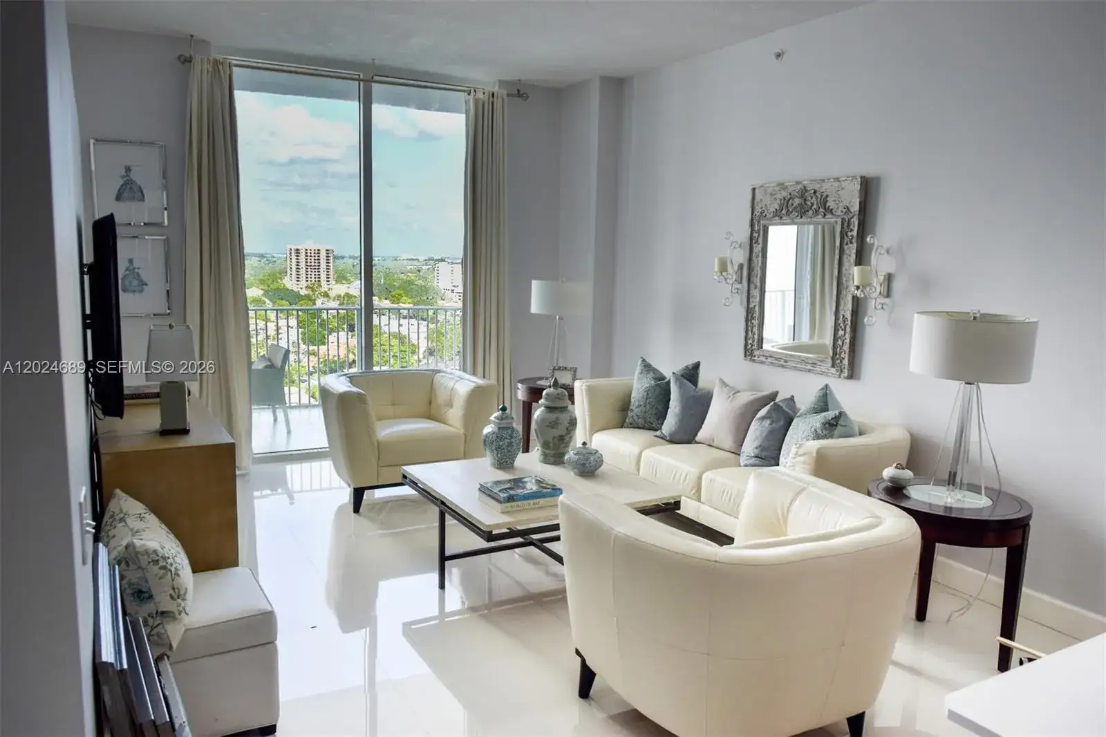 1 bedroom 1 bath Residential for sale at 3180 SW 22nd Ter, Miami FL 33145