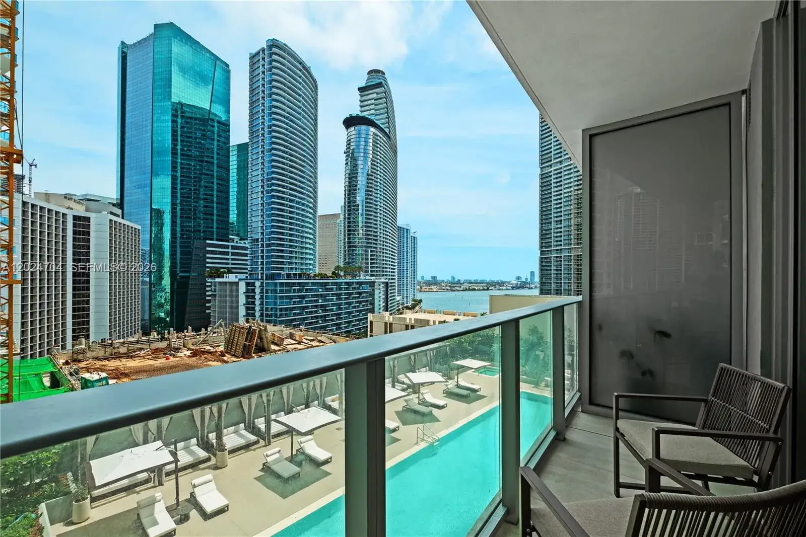 1 bath Residential Lease for rent at 77 SE 5th Street # 1604, Miami FL 33131