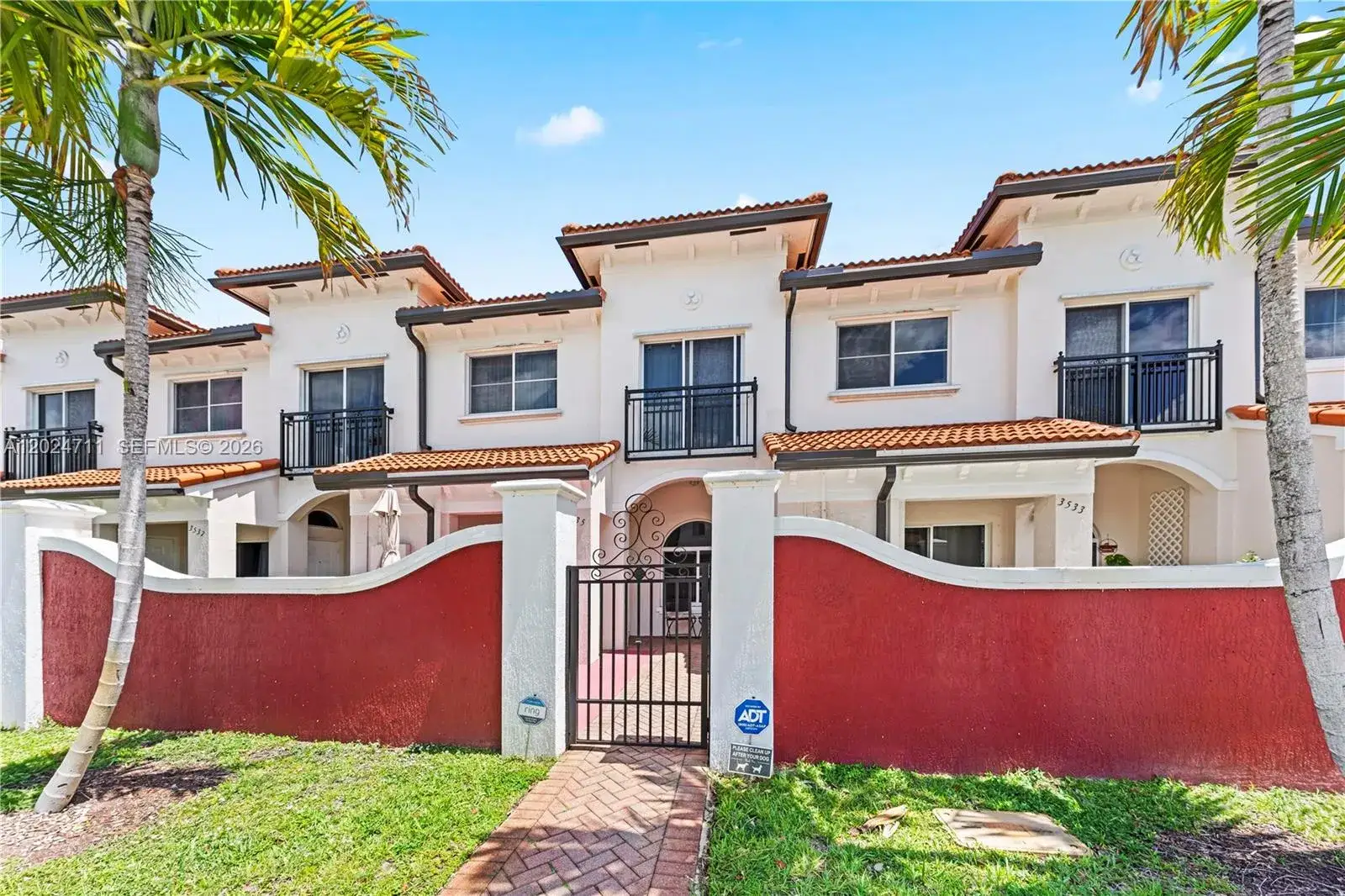 2 bedroom 2 bath Residential for sale at 3535 NW 29th Ct, Lauderdale Lakes FL 33311