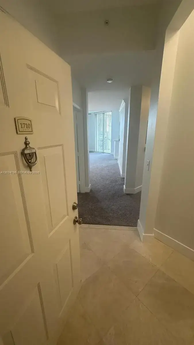 2 bedroom 2 bath Residential Lease for rent at 520 SE 5th Ave # 1710, Fort Lauderdale FL 33301