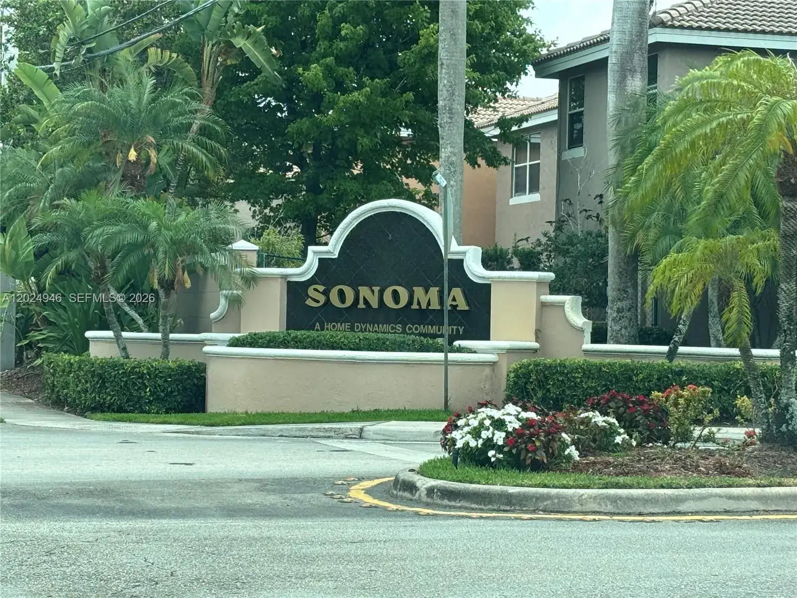 9283 NW 54th St, Sunrise FL 33351