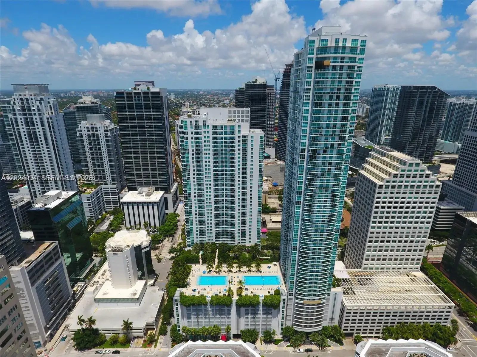 2 bedroom 2 bath Residential Lease for rent at 950 Brickell Bay Dr # 1911, Miami FL 33131