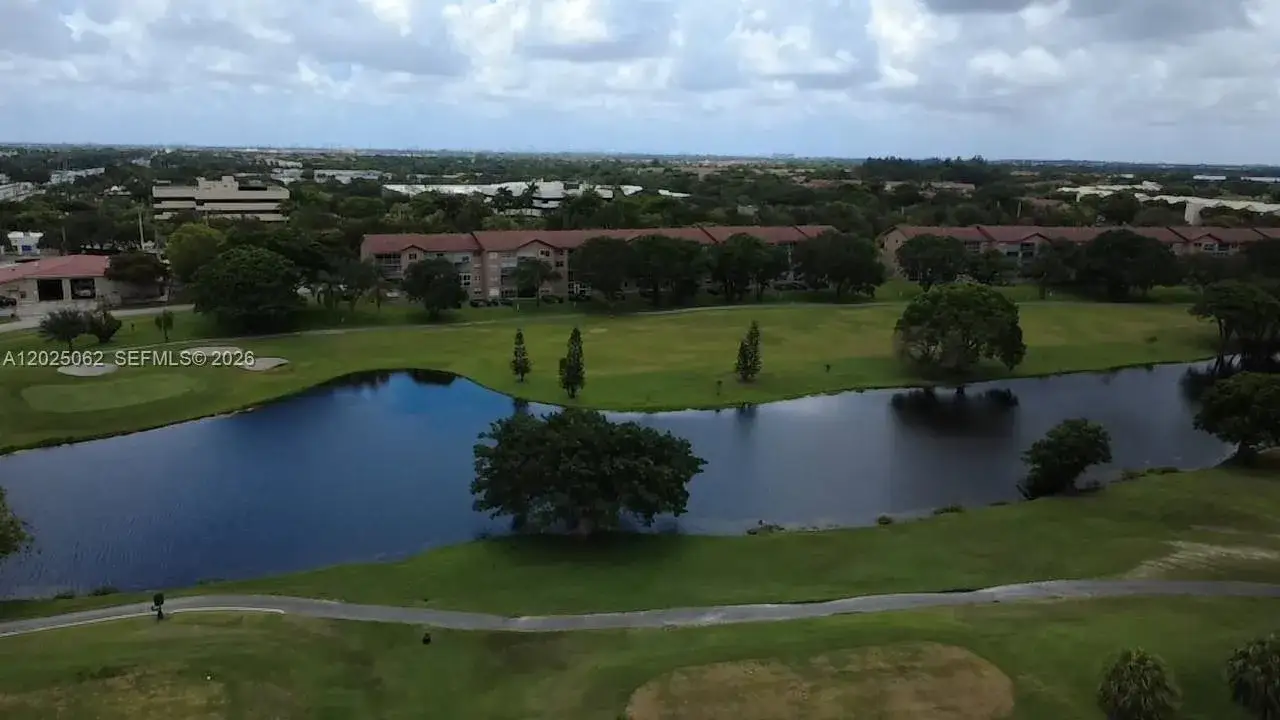 1 bedroom 1 bath Residential Lease for rent at 101 SW 132nd Way # 404J, Pembroke Pines FL 33027